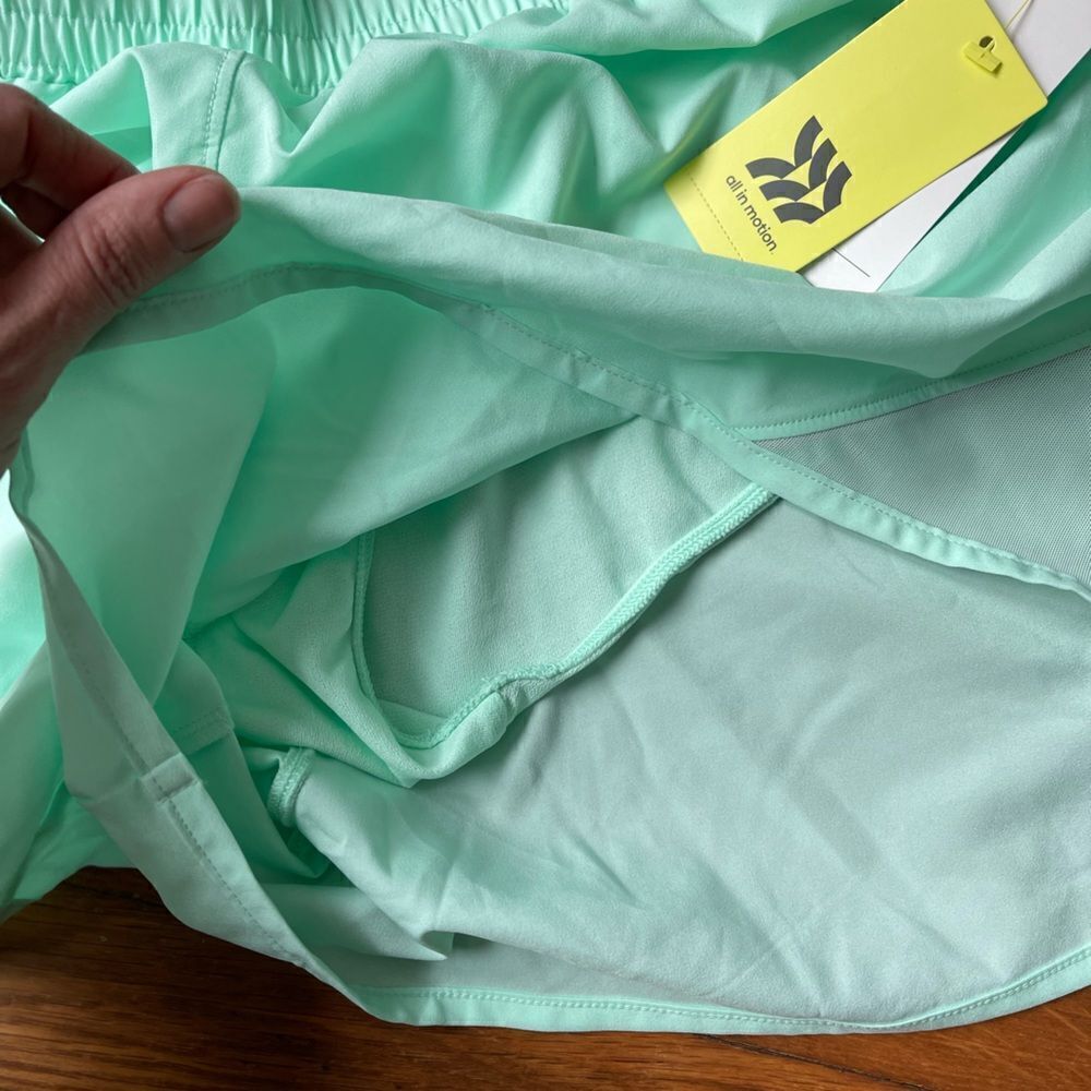 NWT All in Motion mid wise run short XXL - Picture 5 of 7